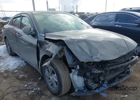 2024 Hyundai Elantra Se z USA, uszkodzony, nr VIN KMHLL4DG2RU765215